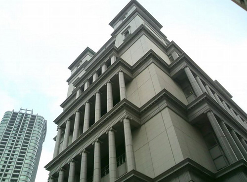 Uinzu Shiodome, un "Castillo Italiano" en pleno Tokyo